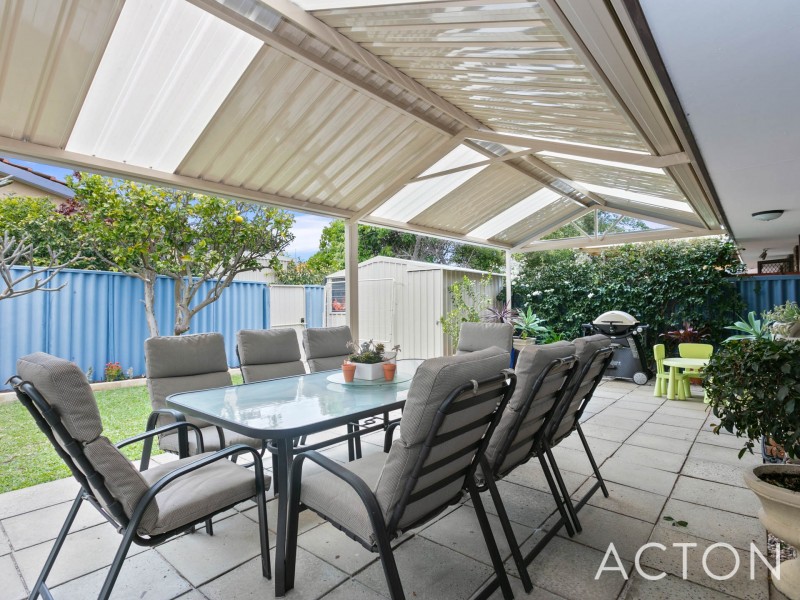 10/2 Waroonga Road, Nedlands WA 6009