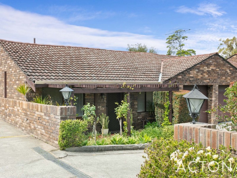 10/2 Waroonga Road, Nedlands WA 6009