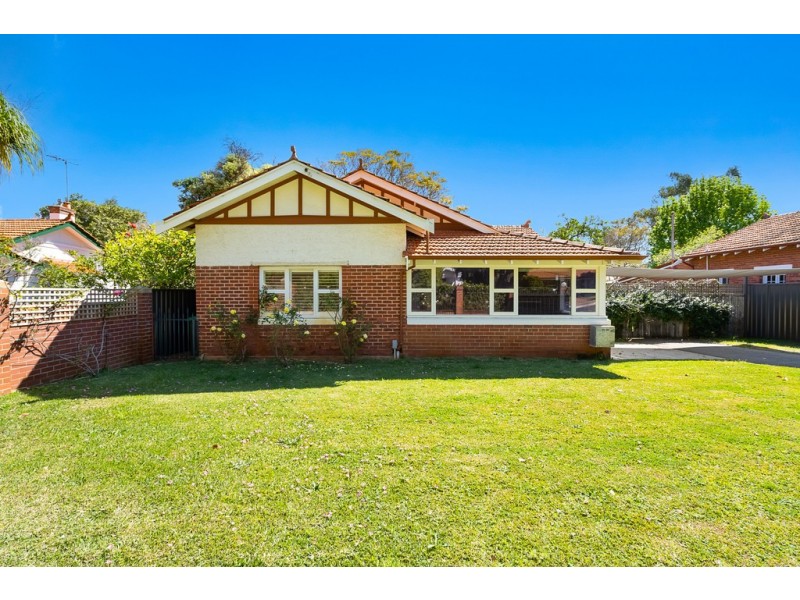 19 Taylor Road, Nedlands WA 6009
