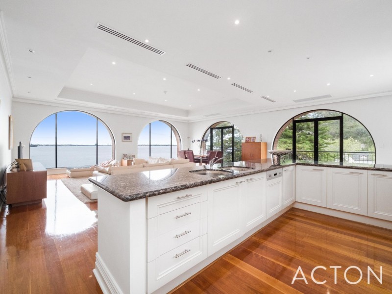 204/173 Mounts Bay Road, Perth WA 6000