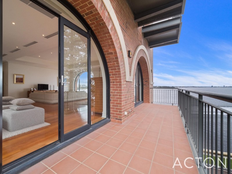 204/173 Mounts Bay Road, Perth WA 6000