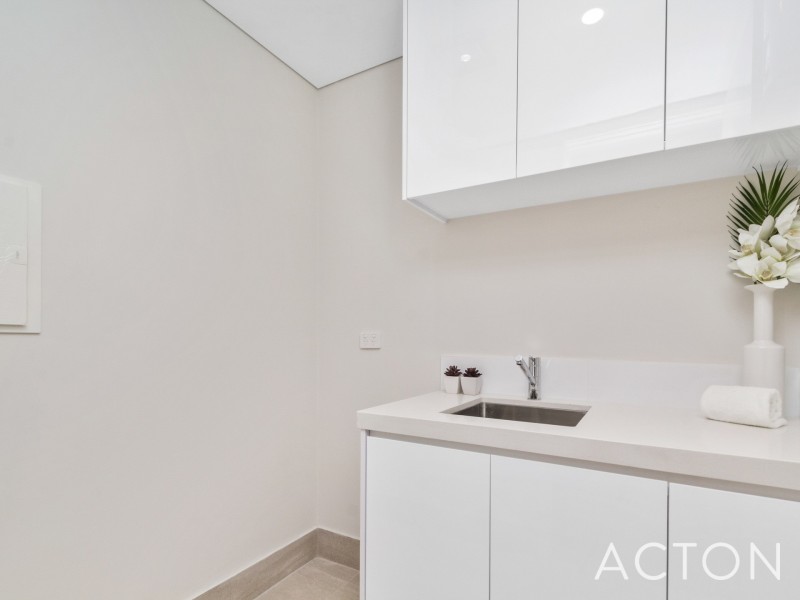 1/54-56 Meagher Drive, Floreat WA 6014