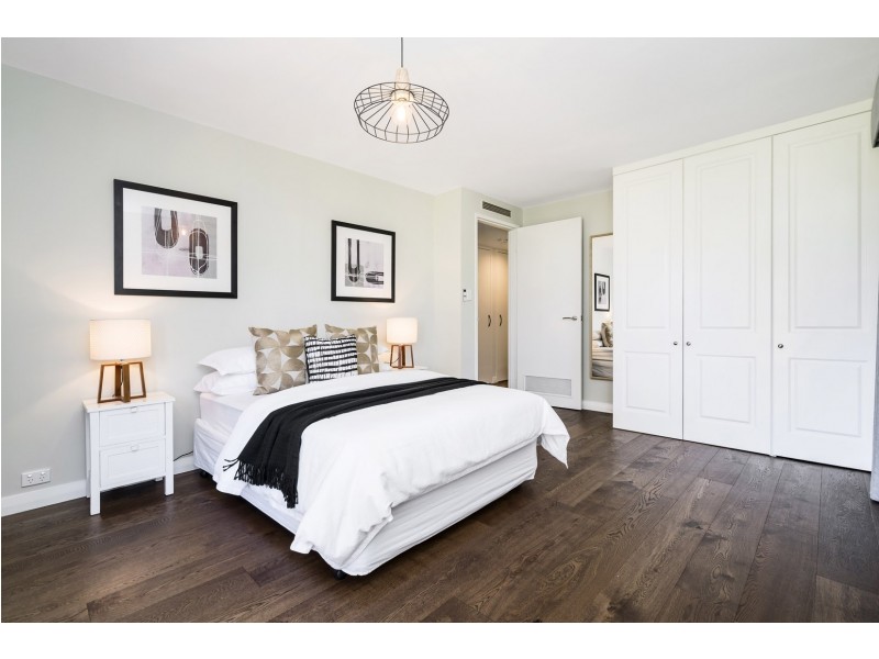 5/22 The Avenue, Crawley WA 6009