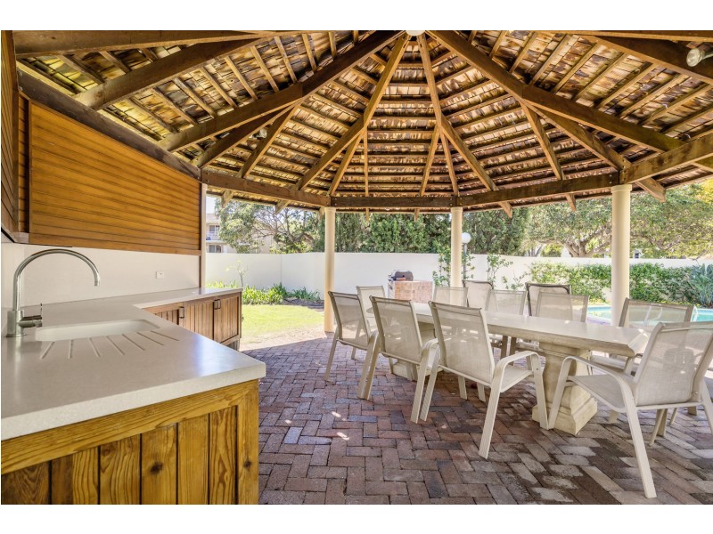 5/22 The Avenue, Crawley WA 6009