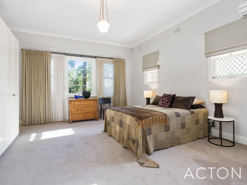 2 Alexandra Avenue, Claremont WA 6010