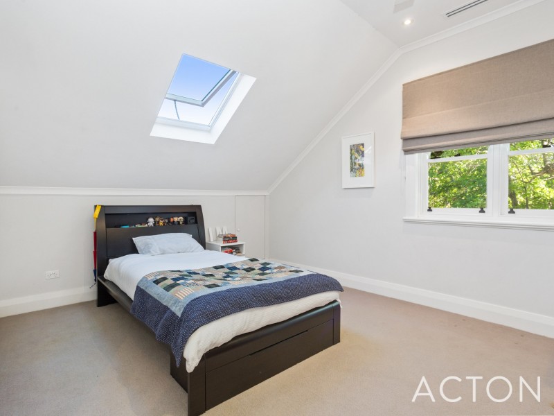 2 Alexandra Avenue, Claremont WA 6010