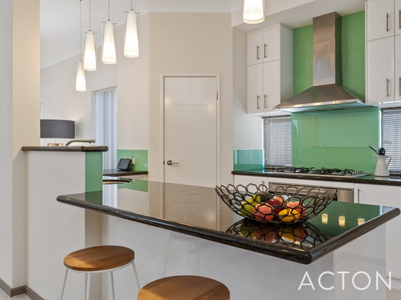 14C Kinsella Street, Joondanna WA 6060