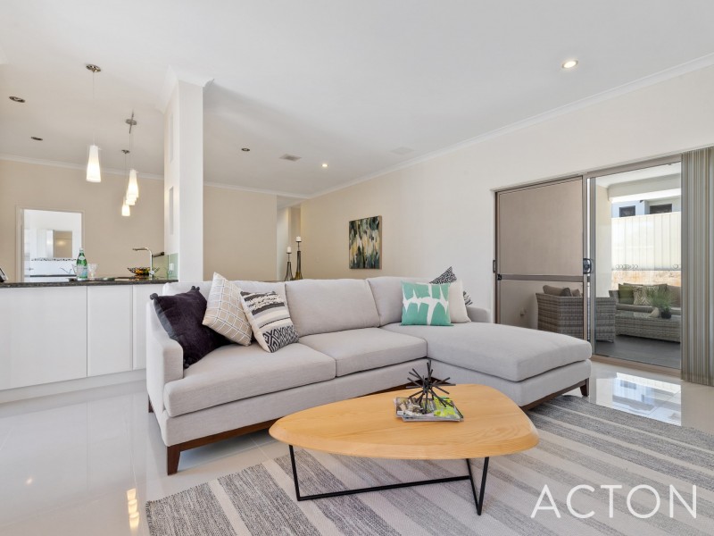 14C Kinsella Street, Joondanna WA 6060