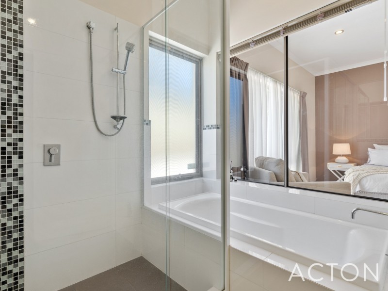 14C Kinsella Street, Joondanna WA 6060