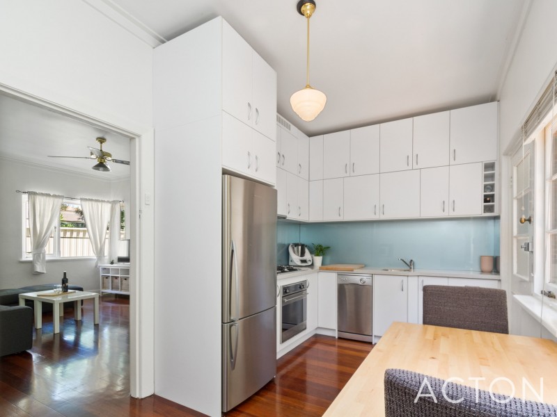 2/93 Stirling Highway, Nedlands WA 6009