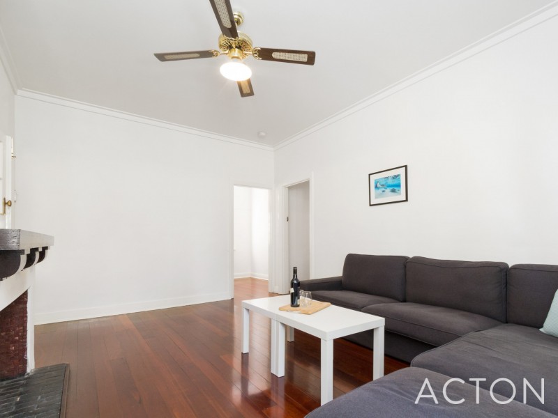 2/93 Stirling Highway, Nedlands WA 6009