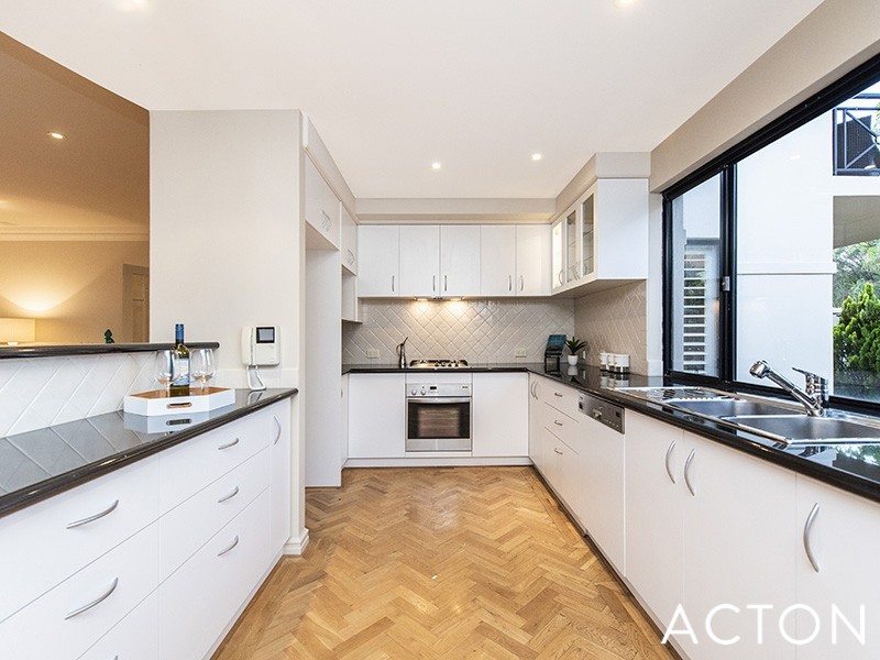 1 Rene Road, Dalkeith WA 6009