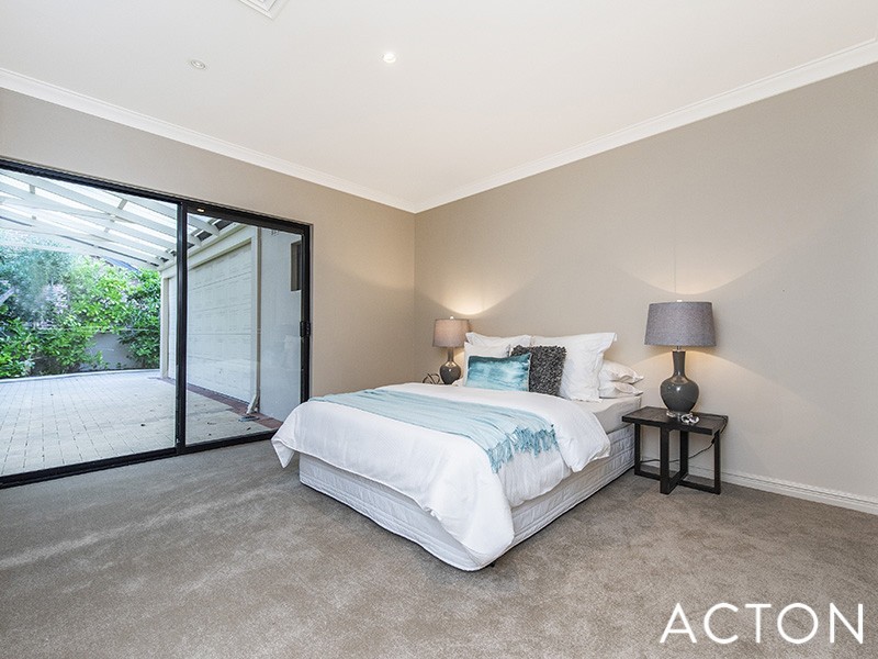 1 Rene Road, Dalkeith WA 6009
