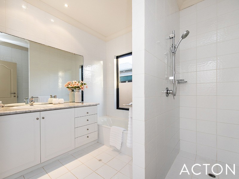 1 Rene Road, Dalkeith WA 6009