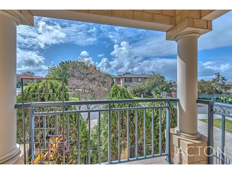 12 Lutey Road, Attadale WA 6156