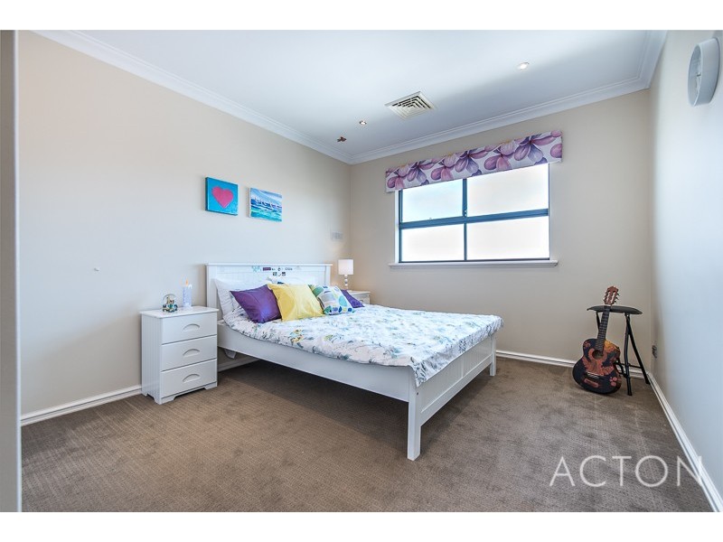 12 Lutey Road, Attadale WA 6156