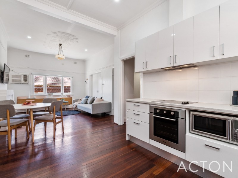 211 Roberts Street, Joondanna WA 6060