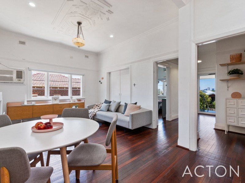 211 Roberts Street, Joondanna WA 6060