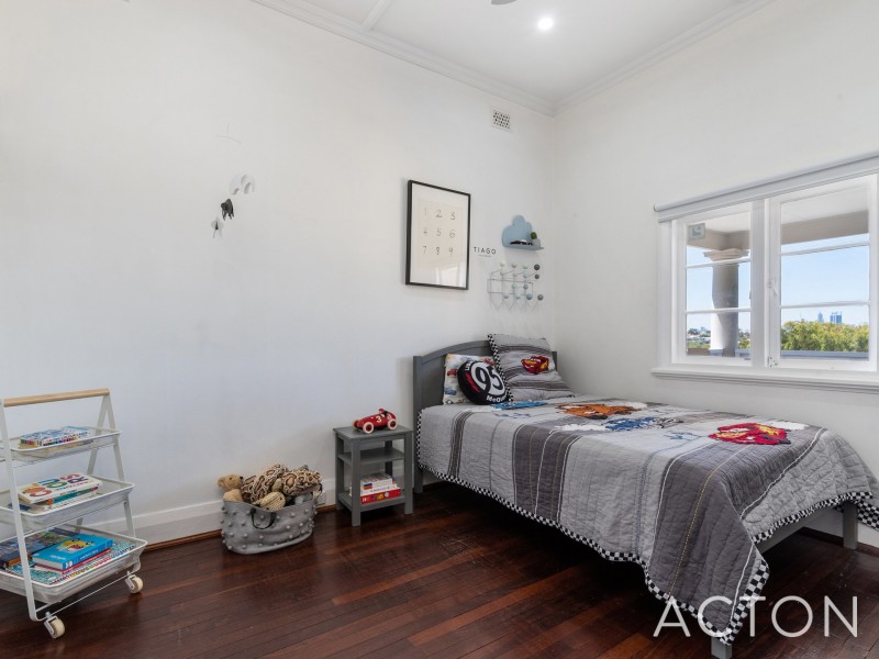 211 Roberts Street, Joondanna WA 6060