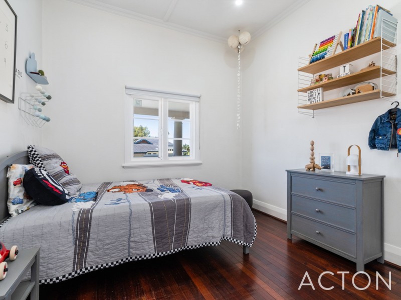 211 Roberts Street, Joondanna WA 6060