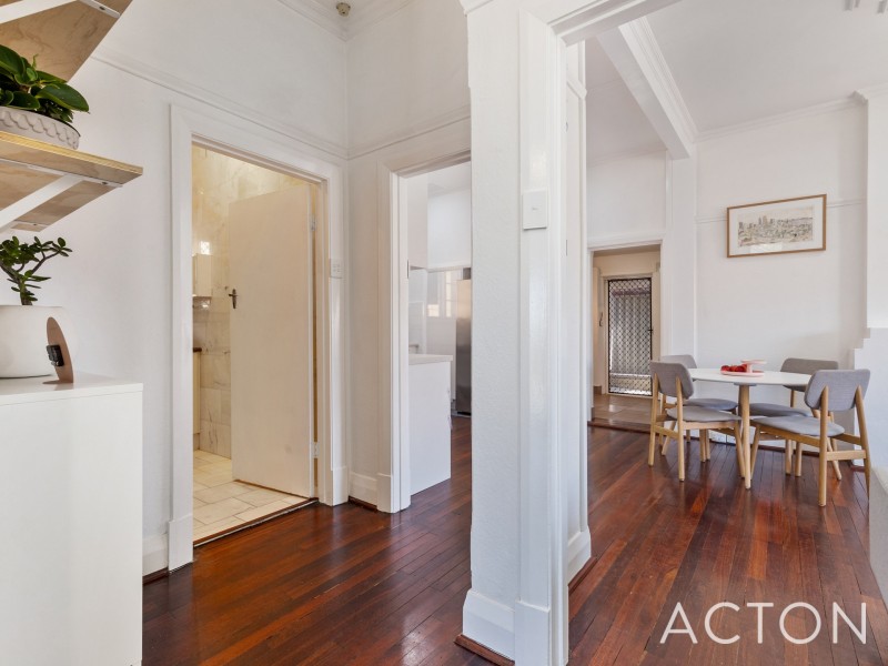 211 Roberts Street, Joondanna WA 6060