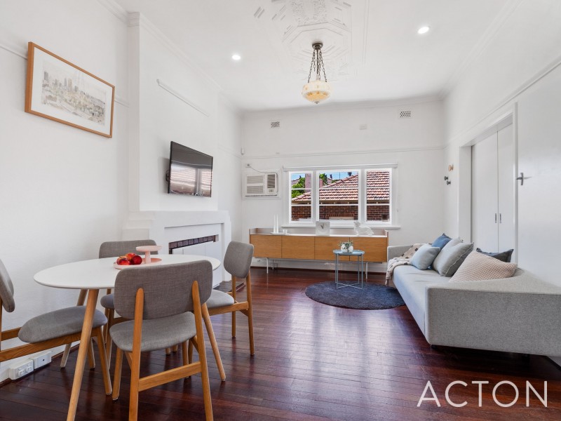 211 Roberts Street, Joondanna WA 6060