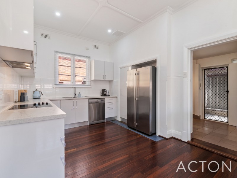 211 Roberts Street, Joondanna WA 6060