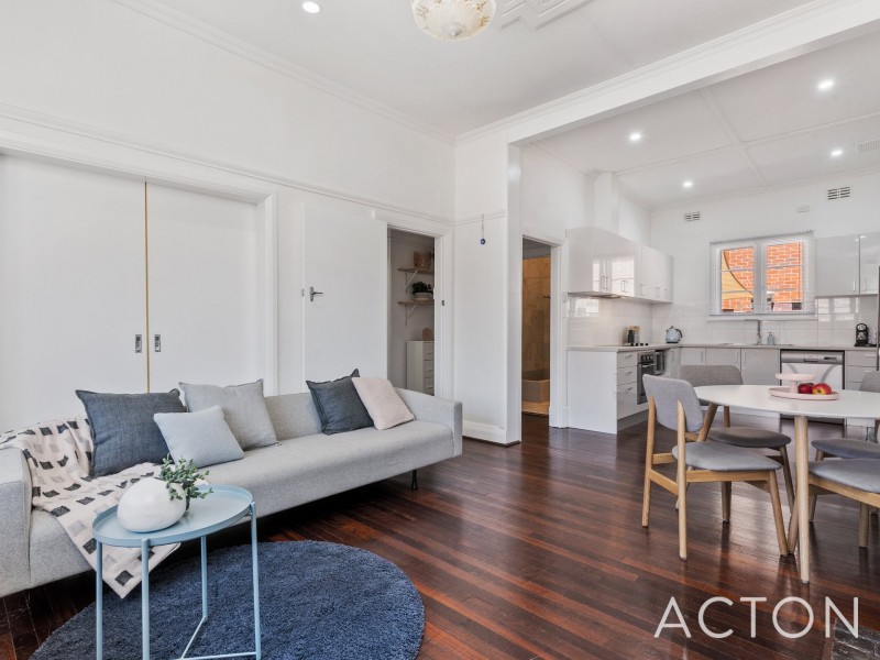 211 Roberts Street, Joondanna WA 6060