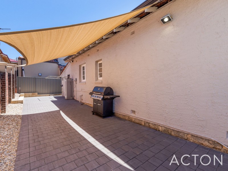 211 Roberts Street, Joondanna WA 6060