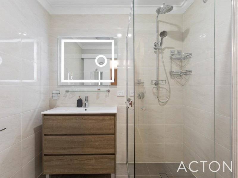 13 Trinnick Place, Booragoon WA 6154