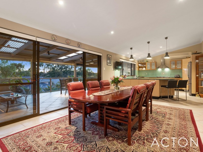 13 Trinnick Place, Booragoon WA 6154