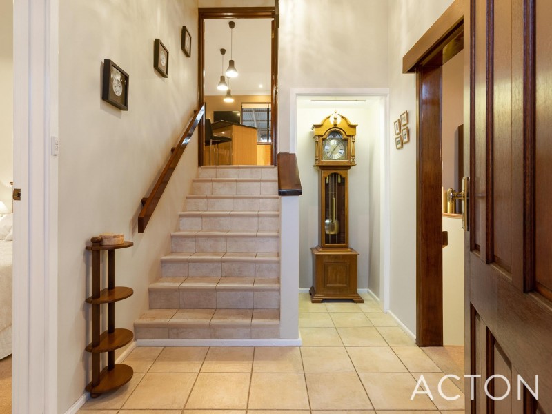 13 Trinnick Place, Booragoon WA 6154
