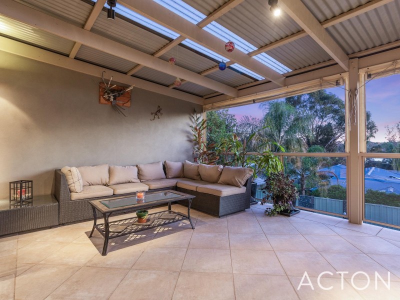 13 Trinnick Place, Booragoon WA 6154