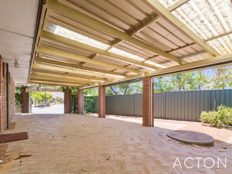 5B Ellerby Street, Glendalough WA 6016