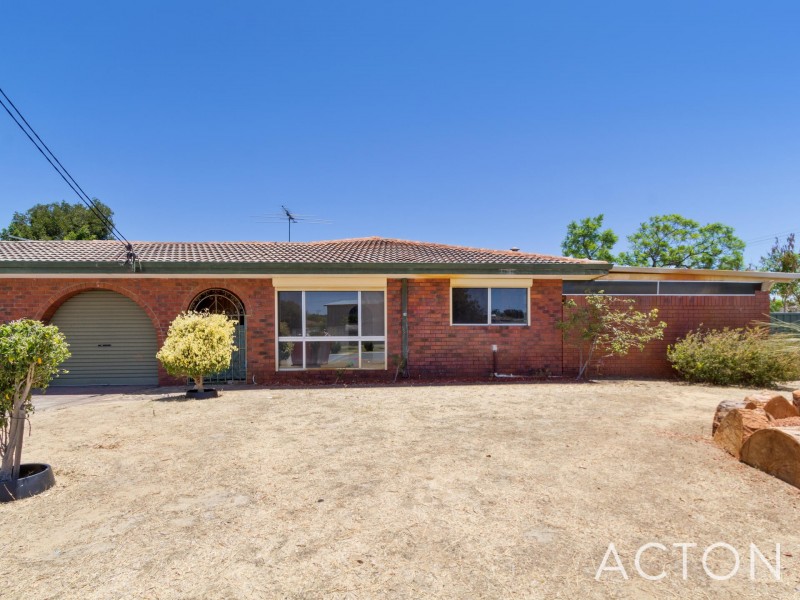 5B Ellerby Street, Glendalough WA 6016