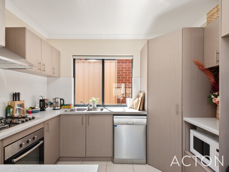 40B Selina Street, Innaloo WA 6018