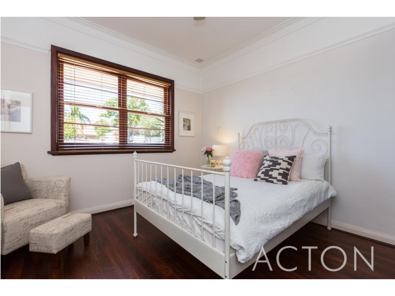 28 Green Street, Joondanna WA 6060