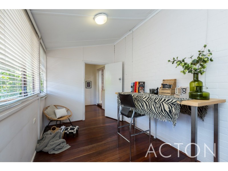 28 Green Street, Joondanna WA 6060