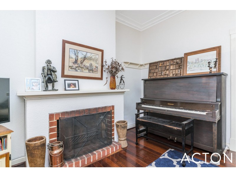 2 Hotchin Street, Dalkeith WA 6009