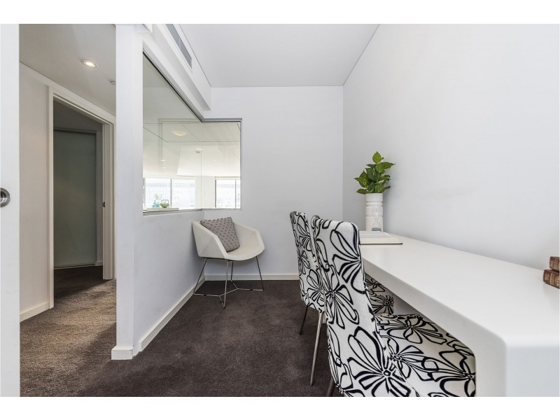 1106/21 Bow River Crescent, Burswood WA 6100