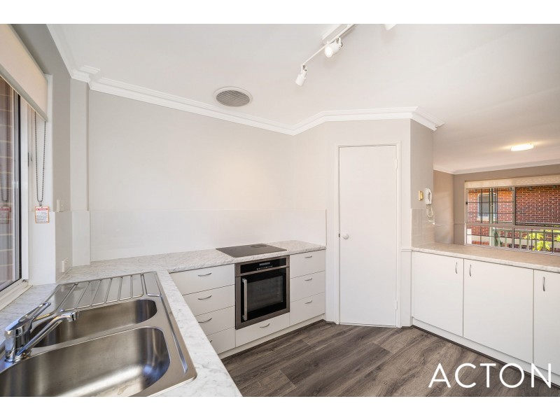 22/1 Moondine Drive, Wembley WA 6014