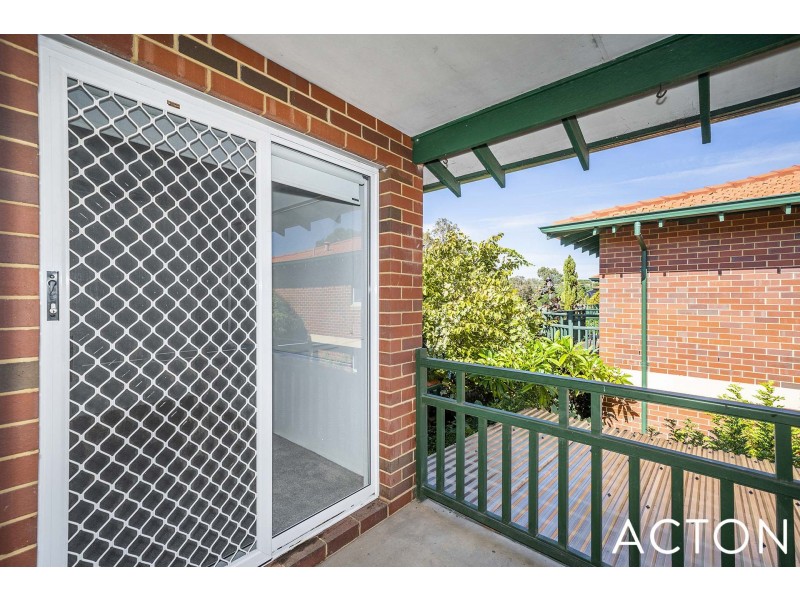 22/1 Moondine Drive, Wembley WA 6014