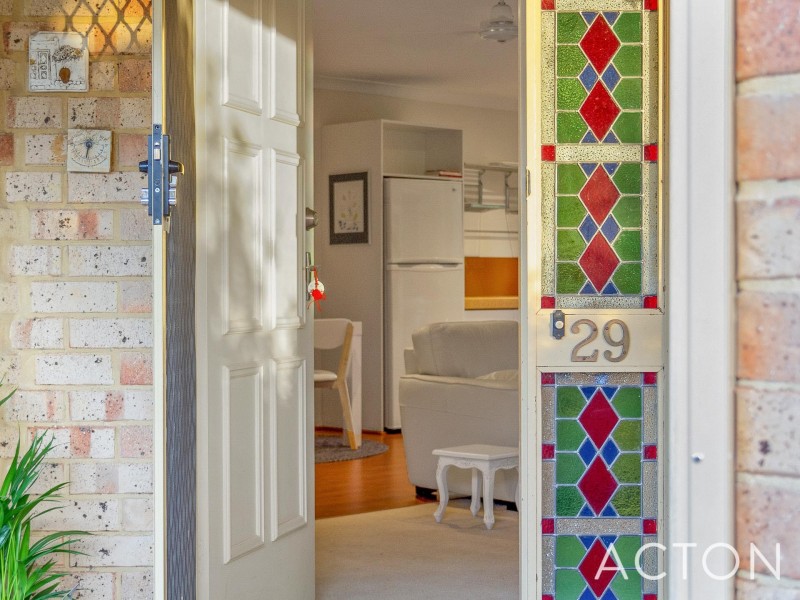 29/49 North Lake Road, Myaree WA 6154