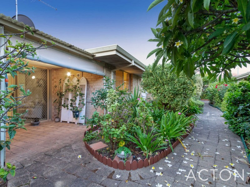 29/49 North Lake Road, Myaree WA 6154