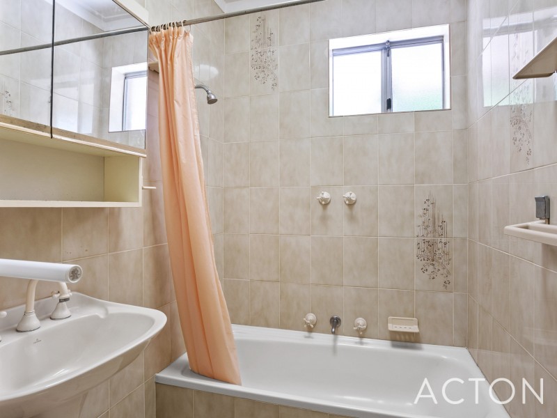 64 Oban Road, City Beach WA 6015