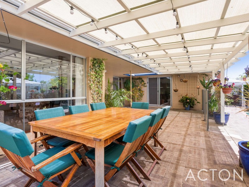 64 Oban Road, City Beach WA 6015