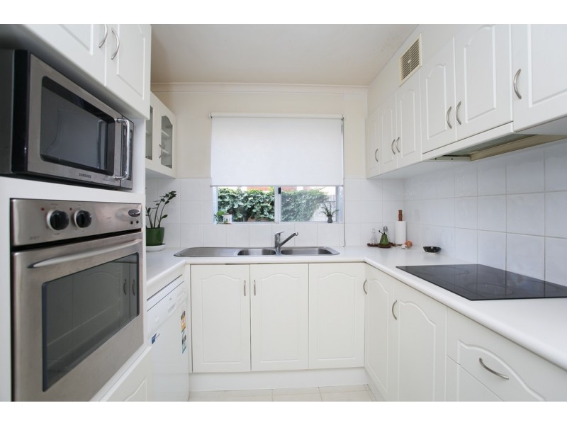 13/5-7 Park Ave, Crawley WA 6009