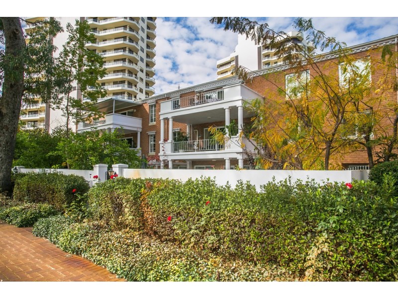 13/5-7 Park Ave, Crawley WA 6009