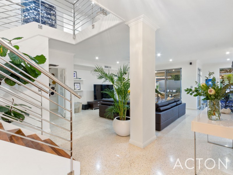 19 Beatrice Road, Dalkeith WA 6009