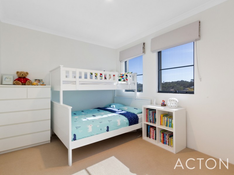 8 Greenberry Close, Mount Claremont WA 6010